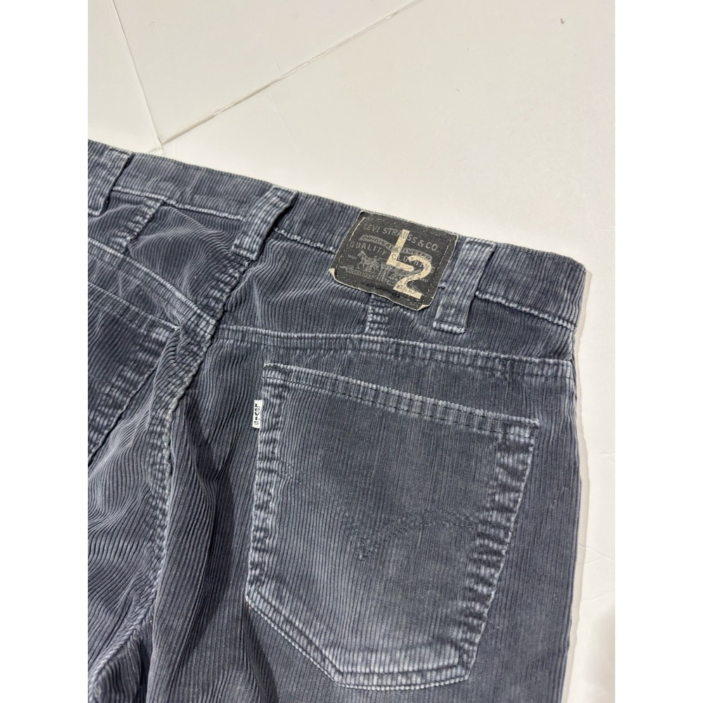 Vintage Levi's L2 Corduroy Pants Baggy Wide Leg Loose 33x34 Made in USA 90s Blue - Picture 12 of 12